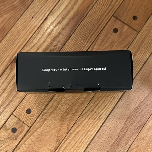 🎄♥️ New!! 🎄♥️ Holiday gift! NIB Matkao Smart Heated Socks Small - Picture 11 of 14